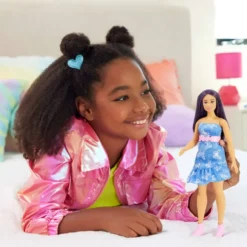 BARBIE FASHIONISTA - POUPEE BARBIE ROBE AZUR PAPILLON
