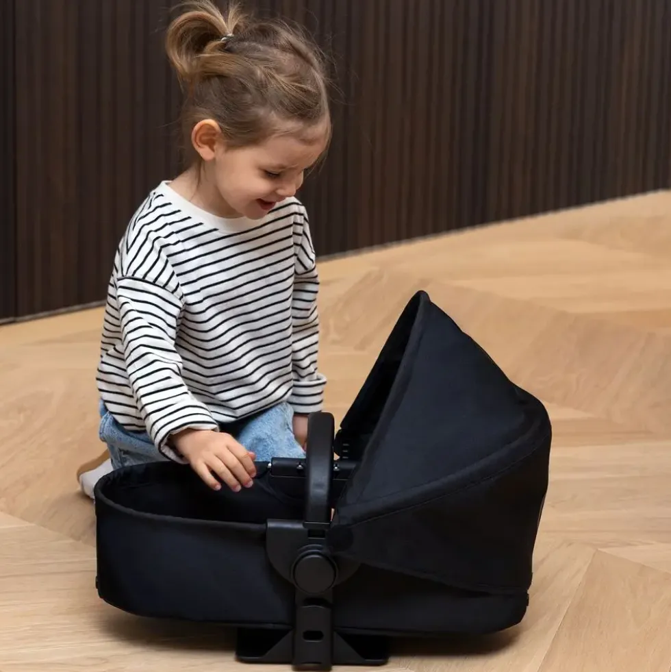 BB36/42 CYBEX PRIAM - LANDAU NOIR 3 EN 1 - COROLLE ACCESSOIRES