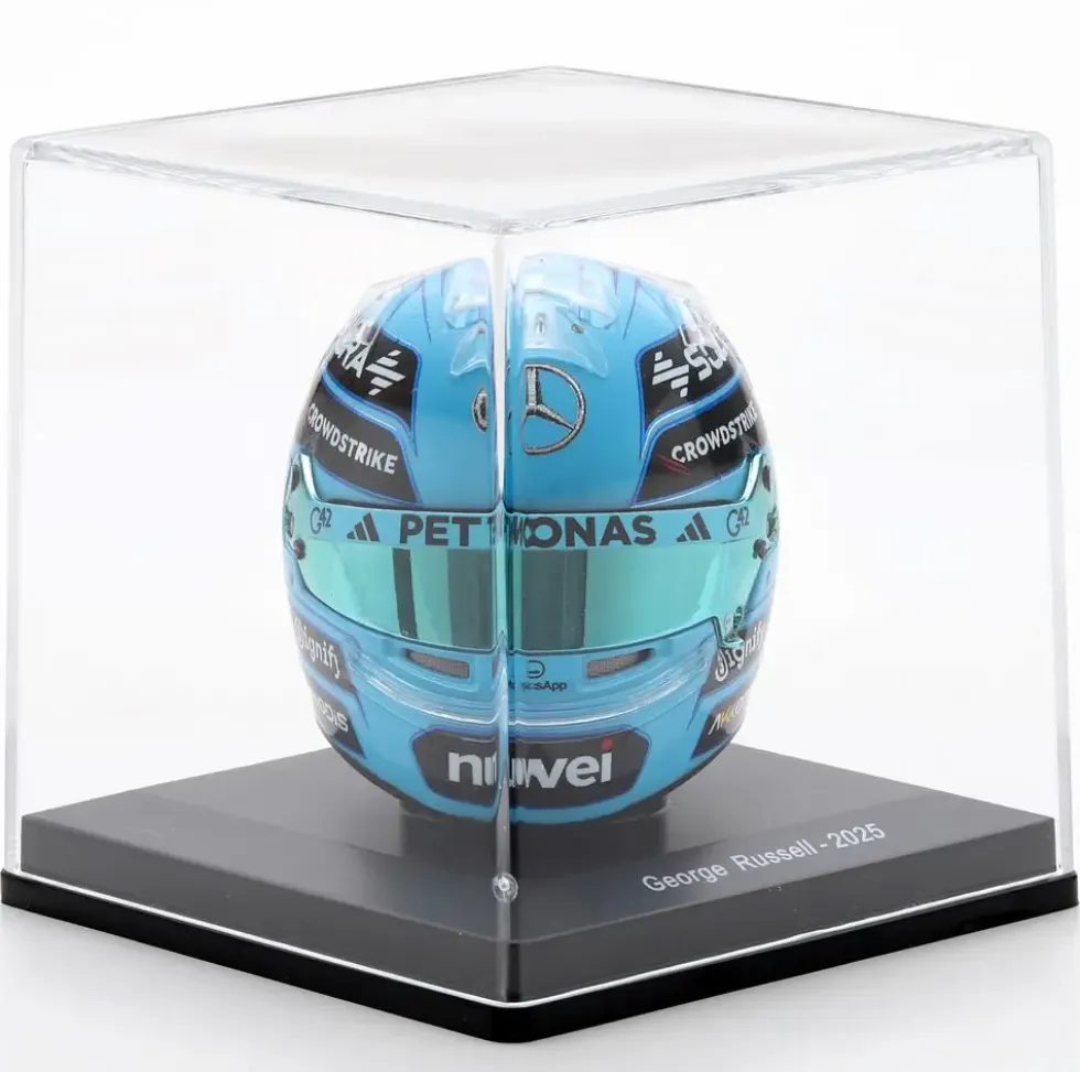 1/5 CASQUE F1 GEORGE RUSSELL - MERCEDES-AMG PETRONAS FORMULE 1 TEAM 2025
