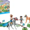 CAVALIERS PONEYS ET SAUT D'OBSTACLES - 71495