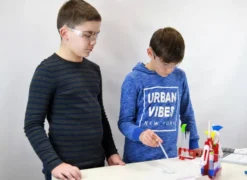 CHIMIE LAB - 200 EXPERIENCES