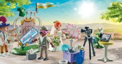 COUPLE DE MARIES ET APPAREIL PHOTO - 71367