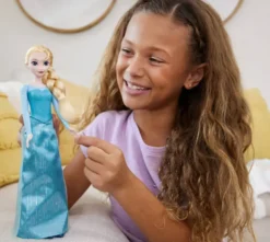 DISNEY- LA REINE DES NEIGES - POUPEE ELSA