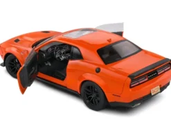 1/18 DODGE CHALLENGER R/T SCAT PACK WIDEBODY ORANGE 2023
