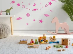 ETOILES ET PLANETES PHOSPHORESCENTES ROSES 200 PIECES