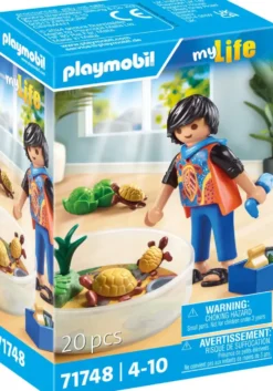 FAMILLE DE TORTUES DANS UN TERRARIUM - 71748