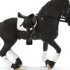 FIGURINE ETALON FRISON CONCOURS EQUESTRE