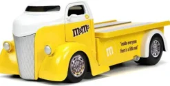 1/24 FORD COE FLATBED W -METMS YELLOW FIGURE YELLOW HOLLYWOOD RIDES 1947