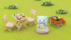 LA FILLE ELEPHANT ET SON SET DE PIQUE-NIQUE - SYLVANIAN FAMILLE
