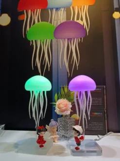 LAMPE MEDUSE DANSANTE