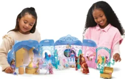 L'ECOLE DES LICORNES - PLAYSET ECURIE MAGIQUE ET WILDSTAR