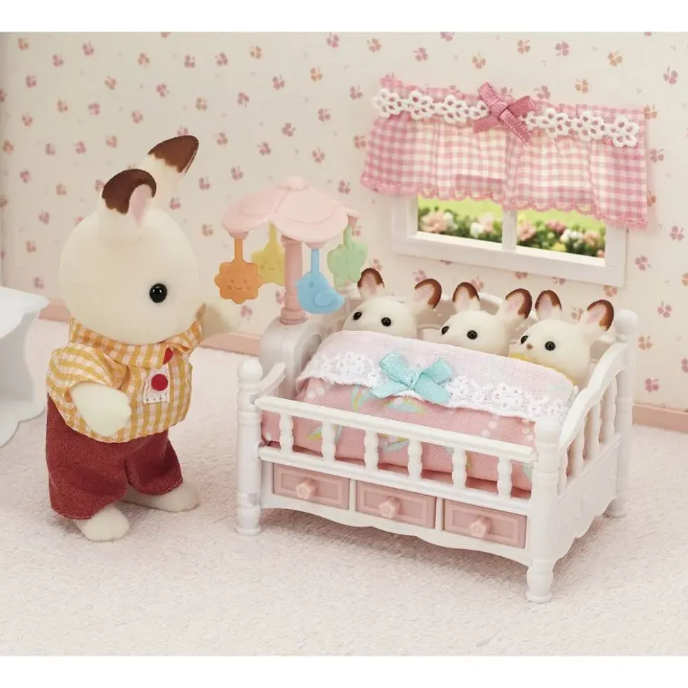 LE LIT DE BEBE ET MOBILE - SYLVANIAN TOUT POUR BEBES