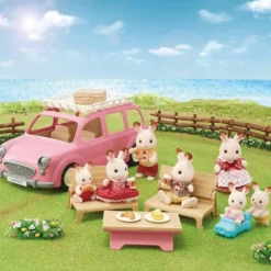 LE MONOSPACE ROSE ET SET DE PIQUE-NIQUE - SYLVANIAN VEHICULES