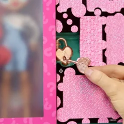 LOL SURPRISE OMG POUPEE EYE SPY- SPY
