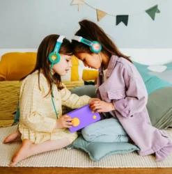 LUNII - MA FABRIQUE A HISTOIRES - VIOLETTE - CONTEUSE INTERACTIVE POUR ENFANTS DES 3 ANS