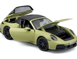 1/18 MAISTO PORSCHE 911 TARGA GTS HYBRIDE 2025 - JAUNE