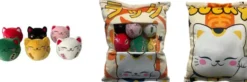 MANEKI NEKO - COUSSIN KAWAII AVEC 6 MINI PELUCHES