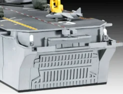 MAQUETTE - BATEAU TRANSPORTEUR D'ASSAUT USS WASP CLASS