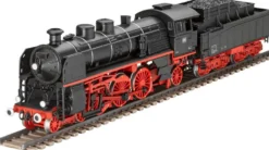 MAQUETTE154 PIECES LOCOMOTIVE DE TRAIN RAPIDE S3/6 BR18 -5 AVEC TENDER 2'2'T