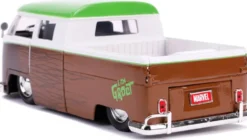 1/24 MARVEL VOLKSWAGEN BUS W-GROOT FIGURE BROWN 1963