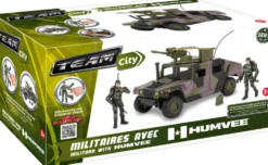 MILITAIRES AVEC HUMVEE