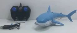 MON REQUIN BLANC RADIOCOMMANDE