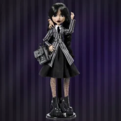 MONSTER HIGH - POUPEE MERCREDI ROBE DE BAL