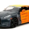 1/24 NISSAN GT-R W/NARUTO FIGURE BI-COLOR HOLLYWOOD RIDES 2009