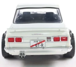 1/18 NISSAN SKYLINE (C10) HAKOSUKA SOLIDO WORKS PEARL WHITE 1970
