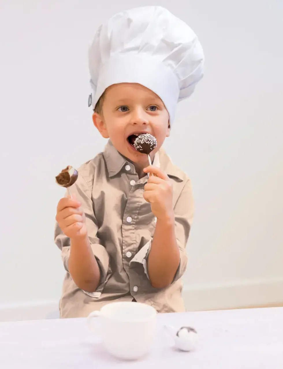 SMOBY CHEF CAKE POPS FACTORY