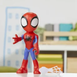 SPIDEY ET SES AMIS EXTRAORDINAIRES - FIGURINE GEANTE SPIDEY 23 CM