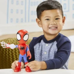 SPIDEY - MEGA FIGURINE 23 CM