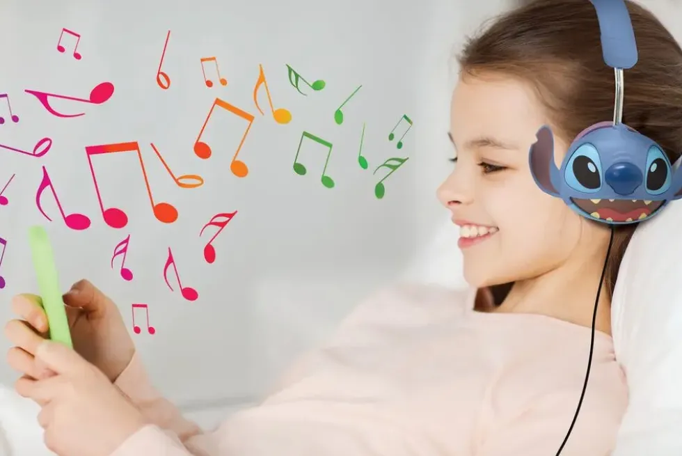 STITCH -CASQUE STEREO FILAIRE PLIABLE LIMITATION DE VOLUME