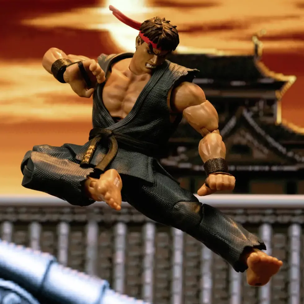 STREET FIGHTERS - FIGURINE RYU ARTICULEE 15 CM