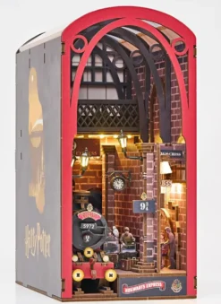 TINY ADVENTURES - HARRY POTTER - POUDLARD EXPRESS