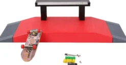 TROTTIFUN RAMPE FINGER SKATE 9.5 CM AVEC ROUES DE RECHANGE