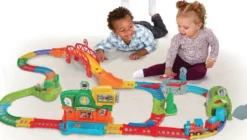 TUT TUT BOLIDES - SUPER CIRCUIT TRAIN EDUCATIF (ADAM, TRAIN MARCHAND)