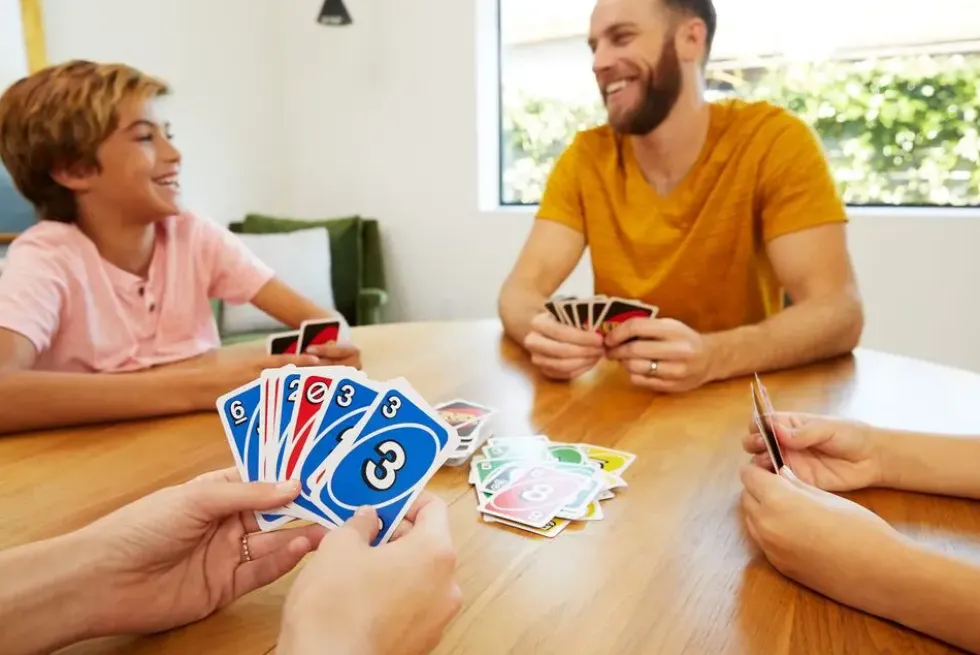 UNO DELUXE