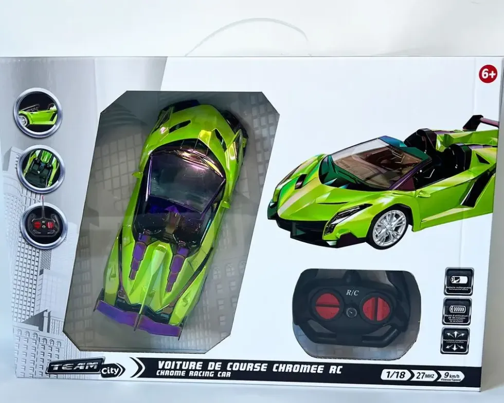 VOITURE DE COURSE CHROMEE RADIOCOMMANDEE 1:18