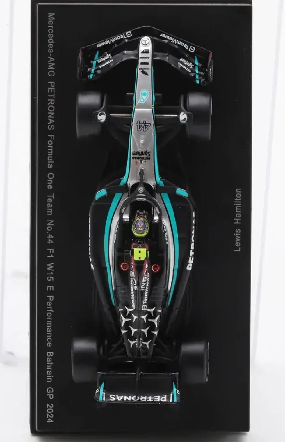 1/64 VOITURE MERCEDES-AMG W15 N44 MERCEDES-AMG PETRONAS FORMULE 1 TEAM GP BAHRAIN 2024 LEWIS HAMILTON