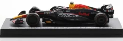 1/64 VOITURE RED BULL RACING RB20 N1 ORACLE RED BULL RACING VAINQUEUR GP BAHRAIN 2024 MAX VERSTAPPEN