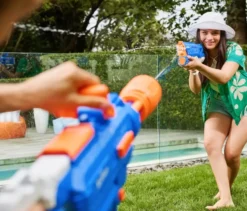 XSHOT WATER FAST-FILL MOTOR SOAKER GATLING